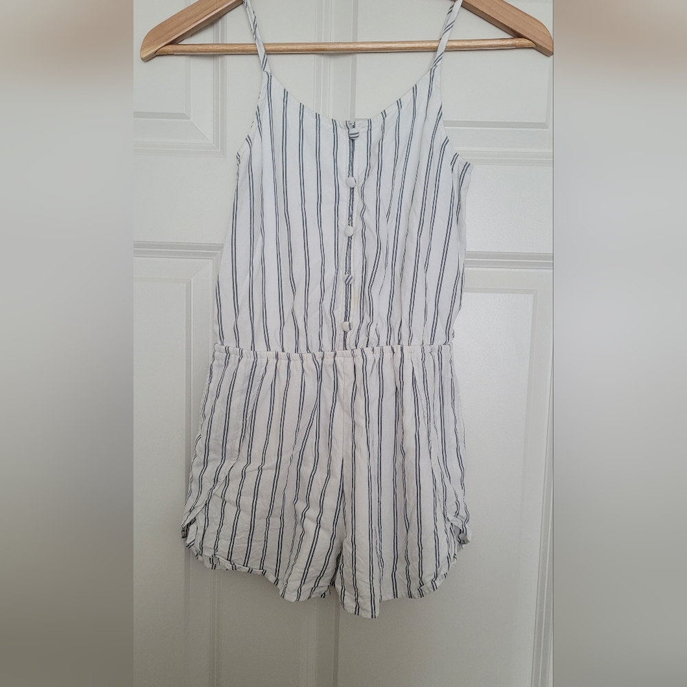 Abercrombie Kids one-piece romper size 11-12